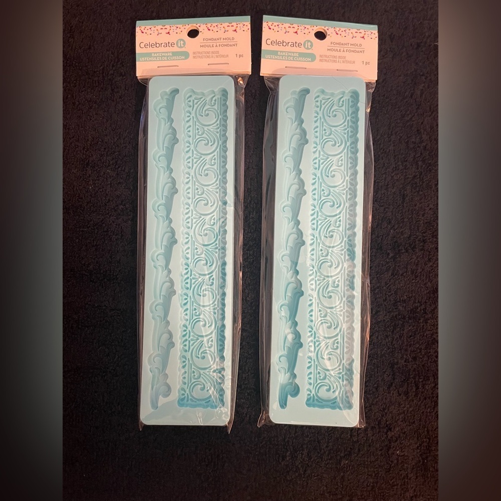 NIP Celebrate It Light Blue Silicone Lace Border Molds - Set of 2